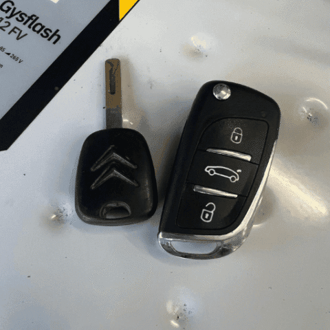 Citroën replacement key fob programming at Fairlight Vehicles, Essex